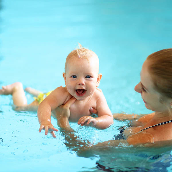 <a href="/en/pages/uimaan-vauvan-kanssa-vinkit-vauvauinnin-aloittamiseen" target="_blank" title="Swimming with your baby, tips for starting baby swimming"><span style="text-decoration:underline">Going swimming with a baby, what to bring?</span></a>