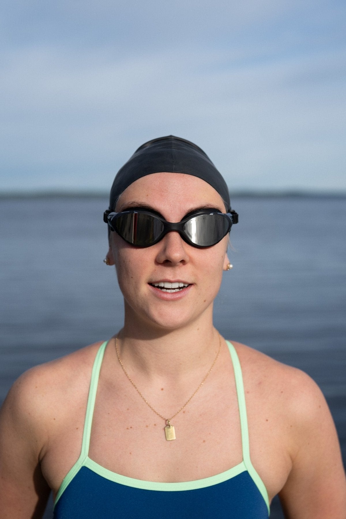 AquaCore Mirror uimalasit, musta - hopeaAquaction