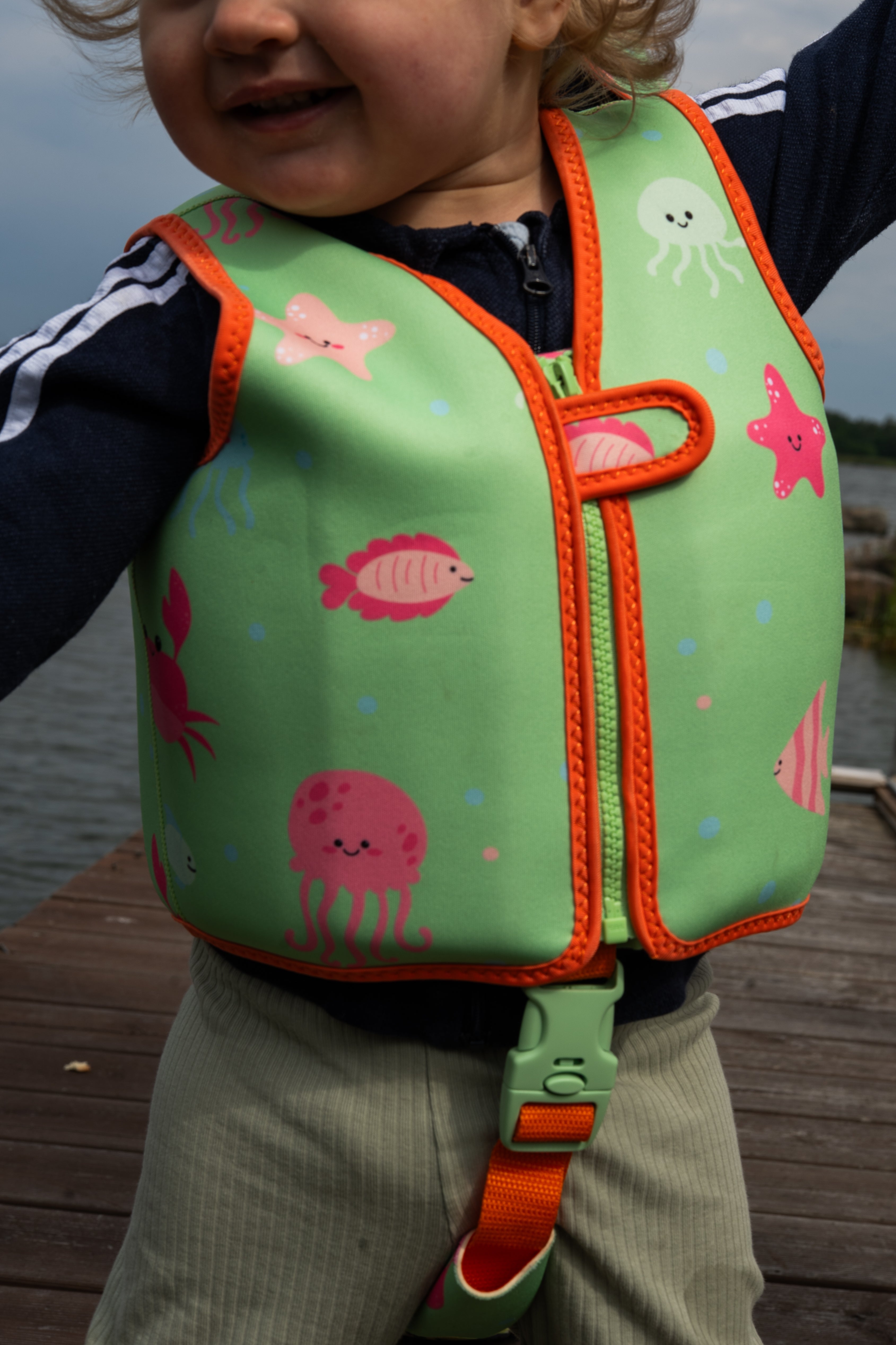 Aqua Float Vest simväst, 2 storlekar