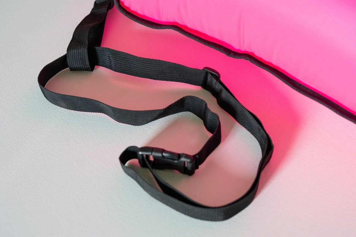 Aqua Safety Buoy turvapoiju, pinkki, vedenkestävä sisätasku auki - Aquaction