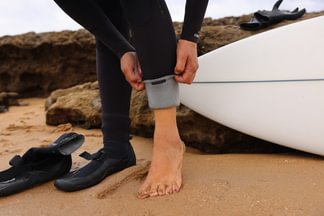 Tango 4:3 hupullinen V2 naisten surffimärkäpukuOrca